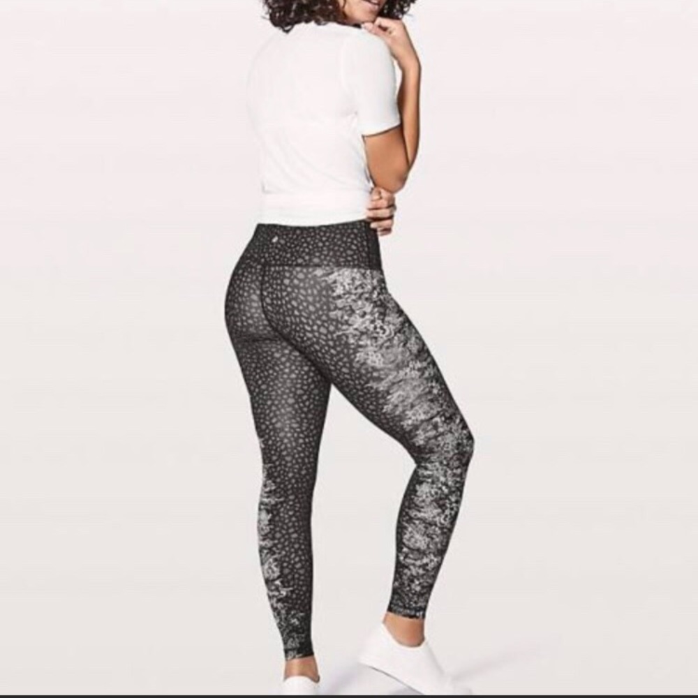 Lululemon High rise Leggings SIZE 10